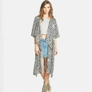Leith Black Tribal Dream Long kimono Style